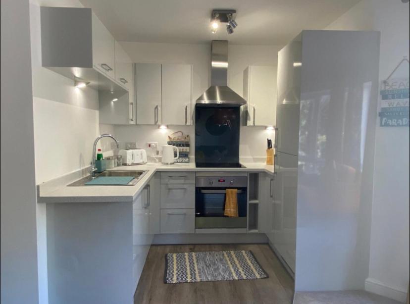 Luxury Modern 1Bed Sea View Apartment Rhos-on-Sea Exterior photo